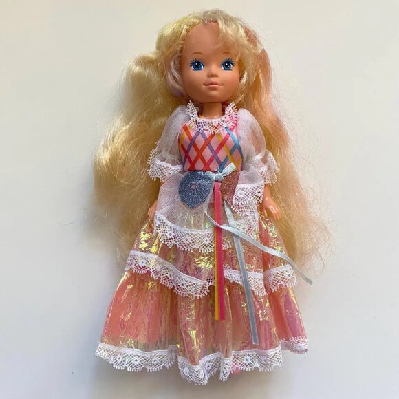 Lady Lovely Locks Doll with Outfit Cute Girls Toy - Picture 1 of 7